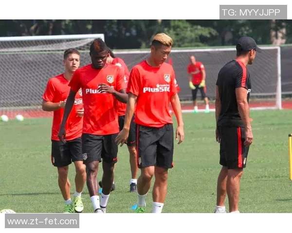 中超激战：马竞逆转尤文图斯帽子戏法点燃全场激情瞬间回顾