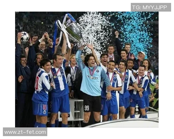 欧联杯激战巴萨小胜波尔图红牌争议引发全场热议