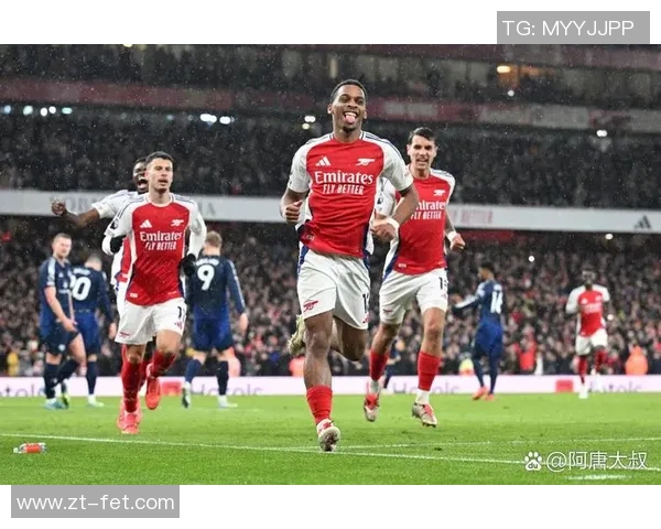德甲焦点战阿森纳与利物浦握手言和神奇扑救引发热议与转会传闻