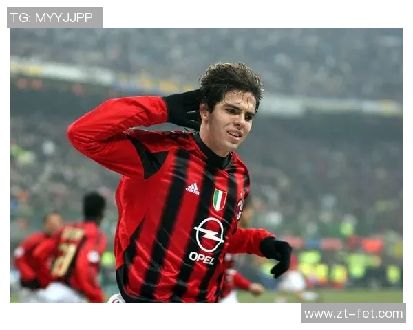 国王杯精彩对决曼联大胜AC米兰神扑瞬间引发全场狂欢