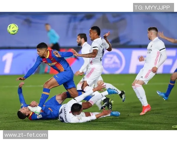 足总杯精彩对决巴萨与巴黎圣日耳曼战成平局十大进球瞬间回顾 足总杯精彩对决巴萨与巴黎圣日耳曼战成平局十大进球瞬间回顾